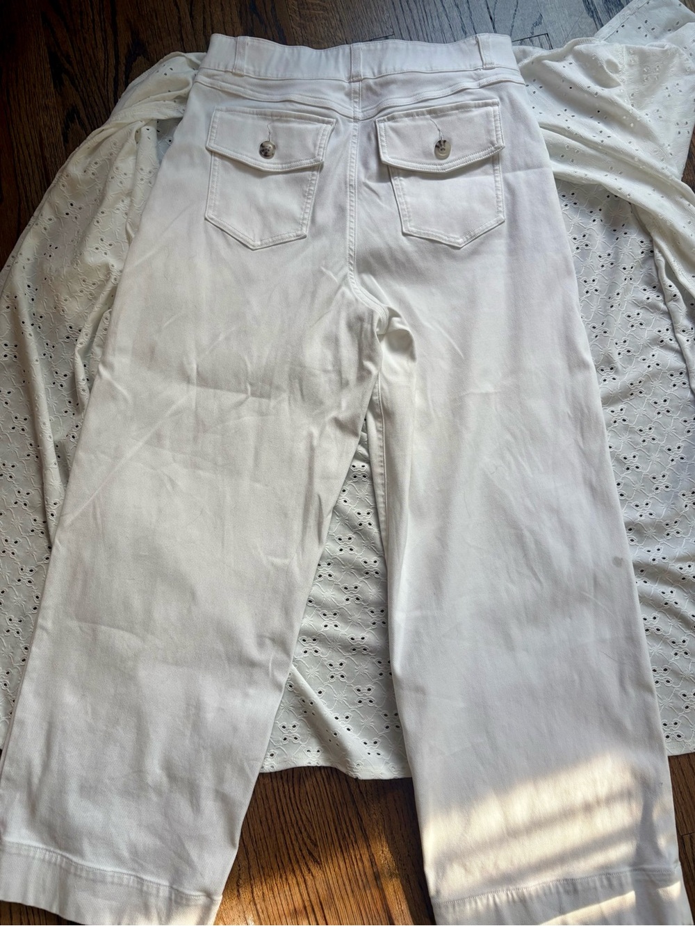 Reserved for @melissaockerman SPANX great condition White pants - Picture 2 of 4